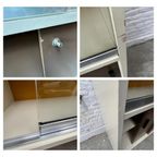 Midcentury Vitrinekast –boekenkast - Wit, Bruin, Okergeel thumbnail 7
