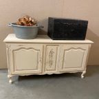 Brocante Queen Ann Kast / Televisiemeubel / Dressoir thumbnail 2