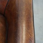 Donkere En Strakke, Luxe Schapenleren Clubfauteuil Met Prachtige Kleuren thumbnail 9