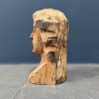 Uit Hout Gesneden Hoofd Van Een Vrouw thumbnail 9