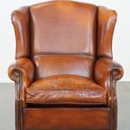 Comfortabele Schapenleren Oorfauteuil Met Een Warme Kleurstelling En Een Mooi Patina thumbnail 3