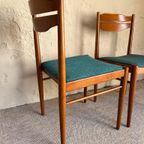 Twee Vintage Eetkamerstoelen Met Petrol Blauw Bekleding thumbnail 5