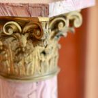 Korinthische Zuil In Roze Marmer En Verguld Brons thumbnail 2