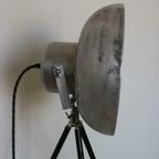 Industriële Vintage Staande Lamp Op Statief, Sfeerlamp thumbnail 5