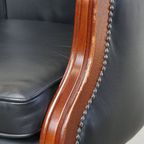 Klassieke En Luxe Zwarte Rundleren Bureaustoel In Engelse Stijl, Op Wieltjes thumbnail 9