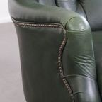 Zeer Charmante Set Van 2 Groene Rundleren Chesterfield Fauteuils In Engelse Stijl thumbnail 15
