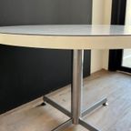 Witte Salontafel Met Metalen Onderstel thumbnail 2