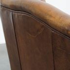 Geweldige, Karaktervolle Vintage Schapenleren Oorfauteuil Met Een Mooi Patina thumbnail 16