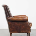 Vintage Stoere Schapenleren Armchair Met Een Hoge Rug En Een Goed Zitcomfort thumbnail 3