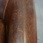 Mooie Statige Engelse Stijl Schapenleren Clubfauteuil Met Een Luxe Afwerking thumbnail 7
