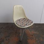 Eames Side Chair thumbnail 2