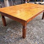 Oude Teakhouten Salontafel Afm. 140x90cm En 49cm Hoog. thumbnail 4