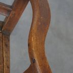 Prachtige Antieke Engelse 18e Eeuwse Eikenhouten Stoel Met Armleuningen En Een Mooi Ornament In D thumbnail 10