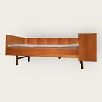 Mid Century Daybed thumbnail 7