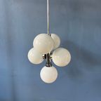 Jaren '70 Spoetnik Kroonluchter - Chroom Space Age Hanglamp - Opaline Glas Lichtpunt thumbnail 7