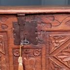 Grote Spaanse Antieke Kastanjehouten Primitieve Kist thumbnail 10