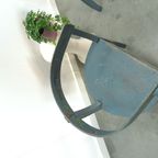 Oude Houten Blauwe Set Stoelen Met Bloemen Uit Zweden thumbnail 6
