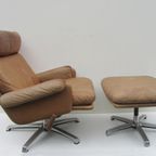 Mid-Century Vintage Cognac Leren Lounge Draai Fauteuil Met Voetenbank, Jaren 70 thumbnail 2