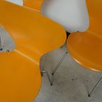 Set Of 3 Yellow Chairs Series 7 By Arne Jacobsen Edited By Fritz Hansen, 1980s thumbnail 5