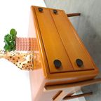 Teak Ladekast Met Zwarte Metalen Grepen, Tv Meubel thumbnail 5