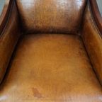 Ranke Schapenleren En Houten Vintage Art Deco Design Armchair In Een Prachtige Warme Cognac Kleur thumbnail 9