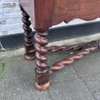 Stoere Antiek Eiken Sidetable Met Grenen Blad, Getorste Poten / 153 Cm Lang thumbnail 6