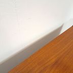 Teak Kast Met Schuine Poten En Lades Uit Zweden thumbnail 18