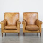 Set Van 2 Grote, Comfortabele En Stijlvolle Vintage Schapenleren Fauteuils Met Mooie Vormen thumbnail 2