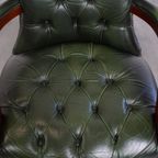 Tijdloze Groene Rundleren Chesterfield Bureaustoel In Engelse Stijl Op Wieltjes thumbnail 11