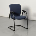 Frontseat Vergaderstoel, Donkerblauw, Sledeframe thumbnail 2