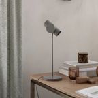 Blomus Stage Tafellamp S Aluminium Kunststof Warm Grijs thumbnail 4