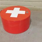 Metalen Medicijnkastje, Rood En Wit thumbnail 2