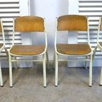 Prachtige Set Van 4 Industriele Retro School Kinder Stoelen thumbnail 7