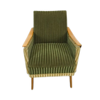 Groen Fluweel Stoffen Fauteuil Met Houten Leuningen thumbnail 2
