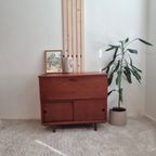 Vintage Teak Dressoir Jaren 60 Meubel. thumbnail 4