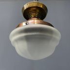 Matglazen Plafondlamp Met Koperen Armatuur thumbnail 9