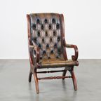 Sierlijke En Karaktervolle Groene Vintage Rundleren Engelse Chesterfield Fauteuil thumbnail 12