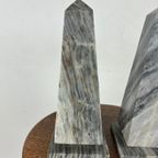 Set Van Twee Grote Obelisks thumbnail 8