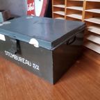 Industrieel Oud Stembureau Zaandam Blik Kist thumbnail 6