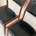 Vintage Houten Stoelen Met Zwart Skai Leer thumbnail 9