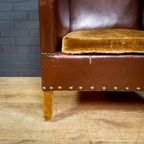 Antique Clubchair thumbnail 9