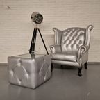 King Classic Chesterfield Fauteuil – Zilver, Leer thumbnail 2