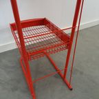 Rood Metalen Winkelvitrine Winkelrek Met Manden Vintage thumbnail 19