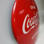 Emaille Reclamebord Coca-cola Ronde Button Van Langcat Bussum thumbnail 3