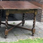 Klassiek Bruin Eettafel Set Met Twee Stoelen Antiek thumbnail 13