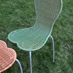 Vintage Set Van Paar ( 2) Rieten Stoelen Groen En Beige In Hart Vorm thumbnail 2