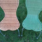 Vintage Set Van Paar ( 2) Rieten Stoelen Groen En Beige In Hart Vorm thumbnail 7